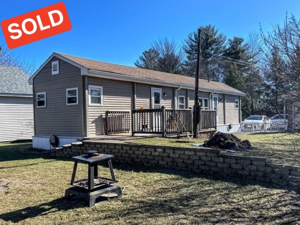 4 Oakhurst Road Ayer, MA 01432 - Photo 1 of 13 Gallery Image 1