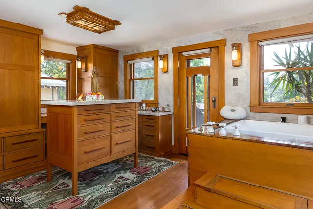 $48,000 | 195 South Grand Avenue, Pasadena, CA 91105