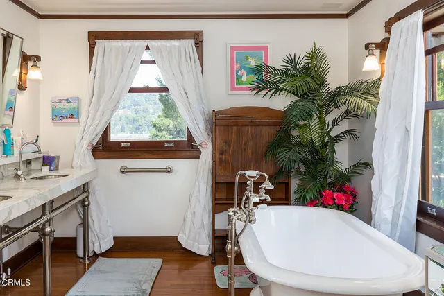 $48,000 | 195 South Grand Avenue, Pasadena, CA 91105