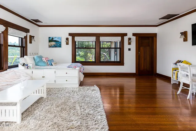 $48,000 | 195 South Grand Avenue, Pasadena, CA 91105