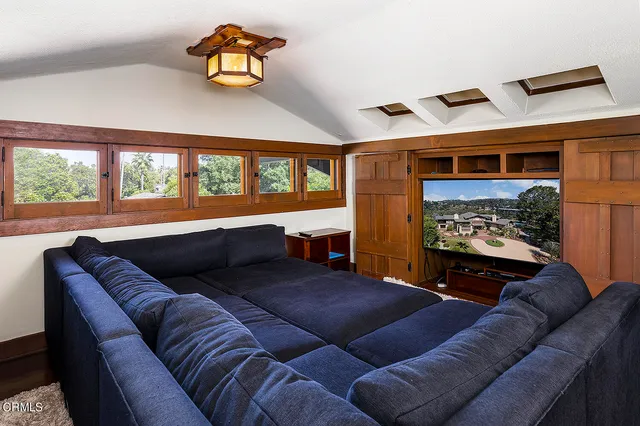 $48,000 | 195 South Grand Avenue, Pasadena, CA 91105