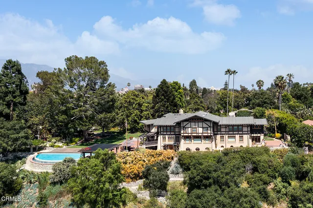 $48,000 | 195 South Grand Avenue, Pasadena, CA 91105