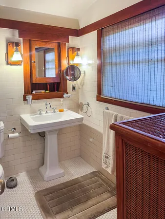 $48,000 | 195 South Grand Avenue, Pasadena, CA 91105