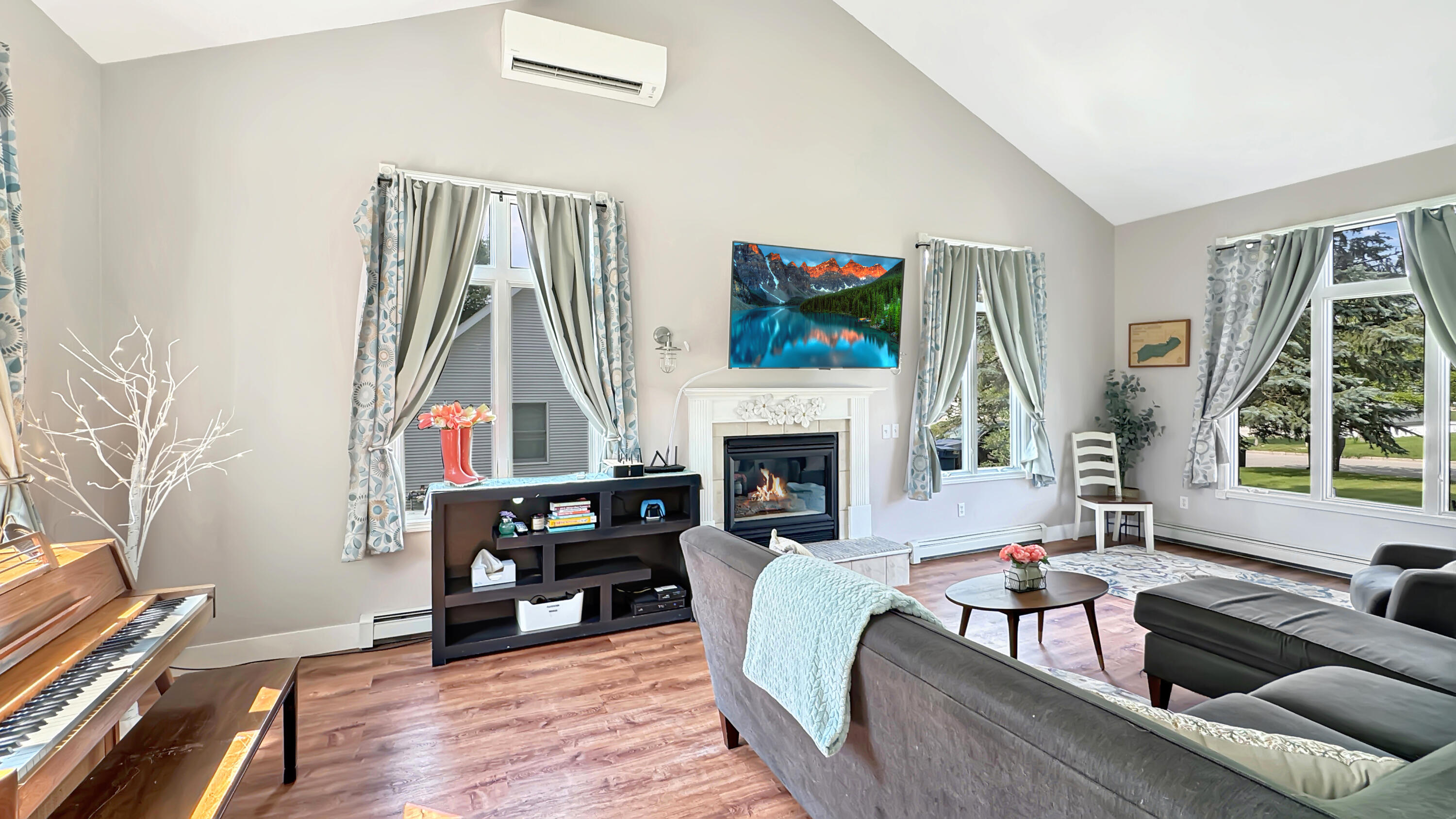 832 Holly Road Cadillac, MI 49601 - Photo 6 of 55 Greg Bosscher (11)