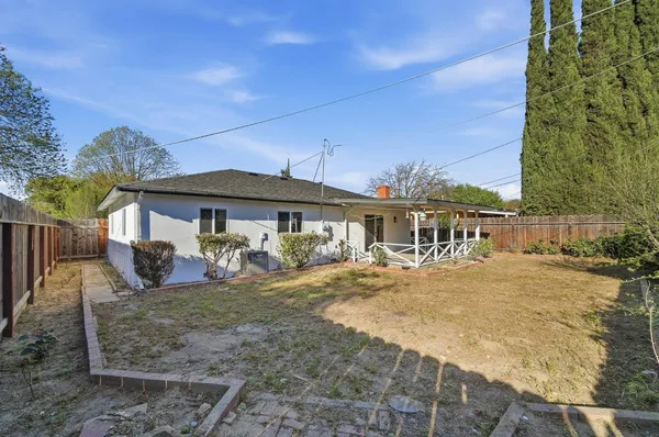 $399,000 | 1626 Vicksburg Street, Modesto, CA 95351
