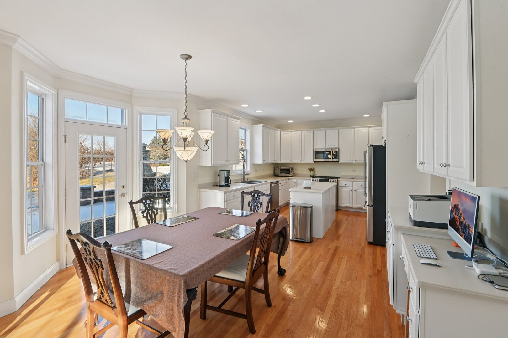 133 Caledonian Avenue Sugar Grove, IL 60554 - Photo 14 of 49