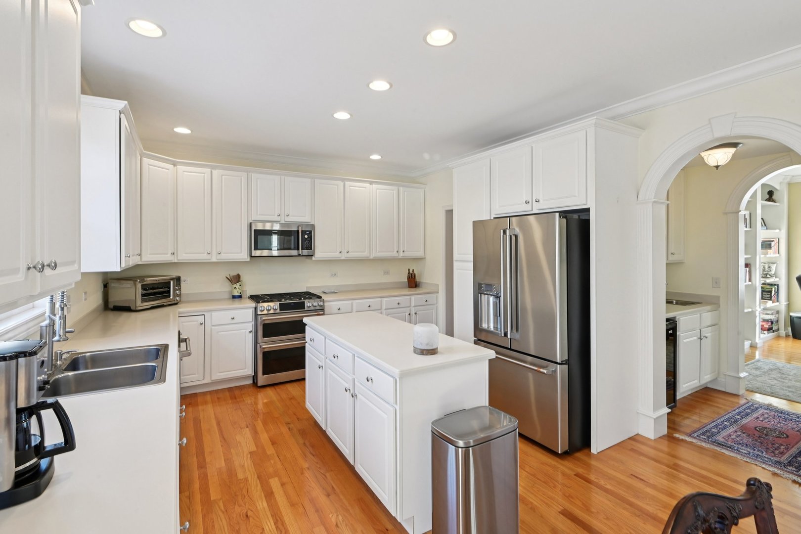 133 Caledonian Avenue Sugar Grove, IL 60554 - Photo 7 of 49