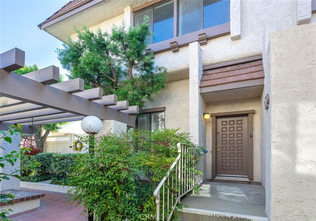 848 West Huntington Dr Unit 38  