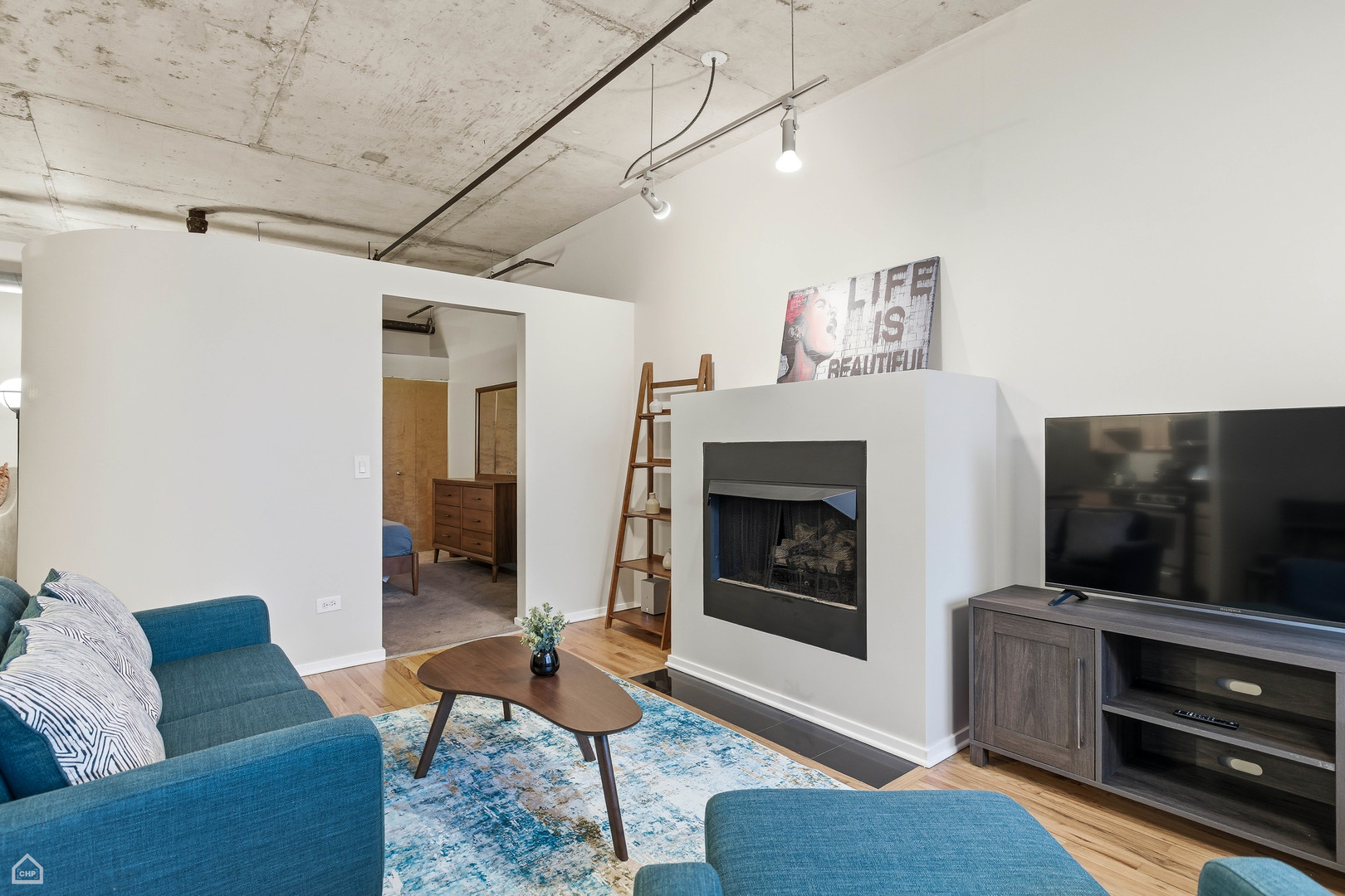 6 South Laflin Street, Unit 920 Chicago, IL 60607 - Photo 10 of 17