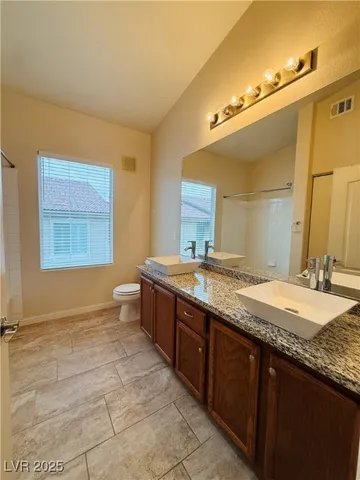 $1,650 | 2305 West Horizon Ridge Parkway, Unit 2221, Henderson, NV 89052