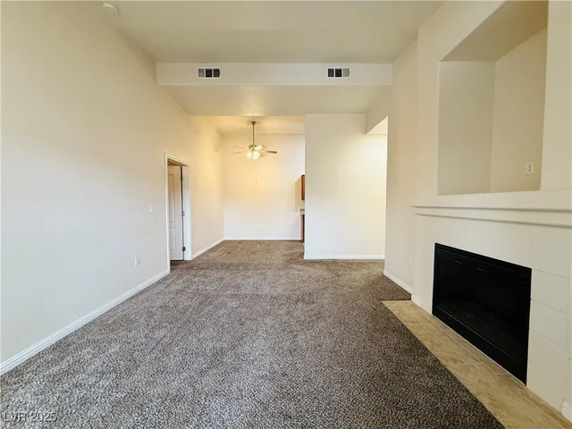 $1,650 | 2305 West Horizon Ridge Parkway, Unit 2221, Henderson, NV 89052
