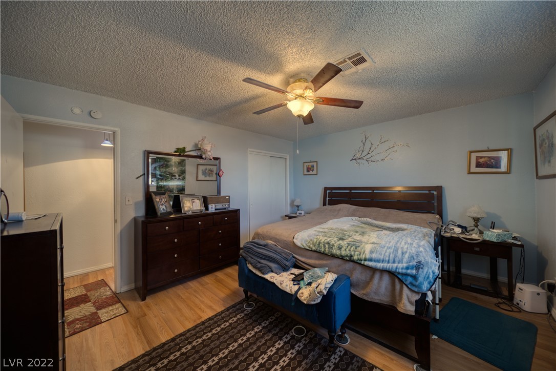 2390 Homestead Road Pahrump, NV 89048 - Photo 11 of 31 Gallery Image 11