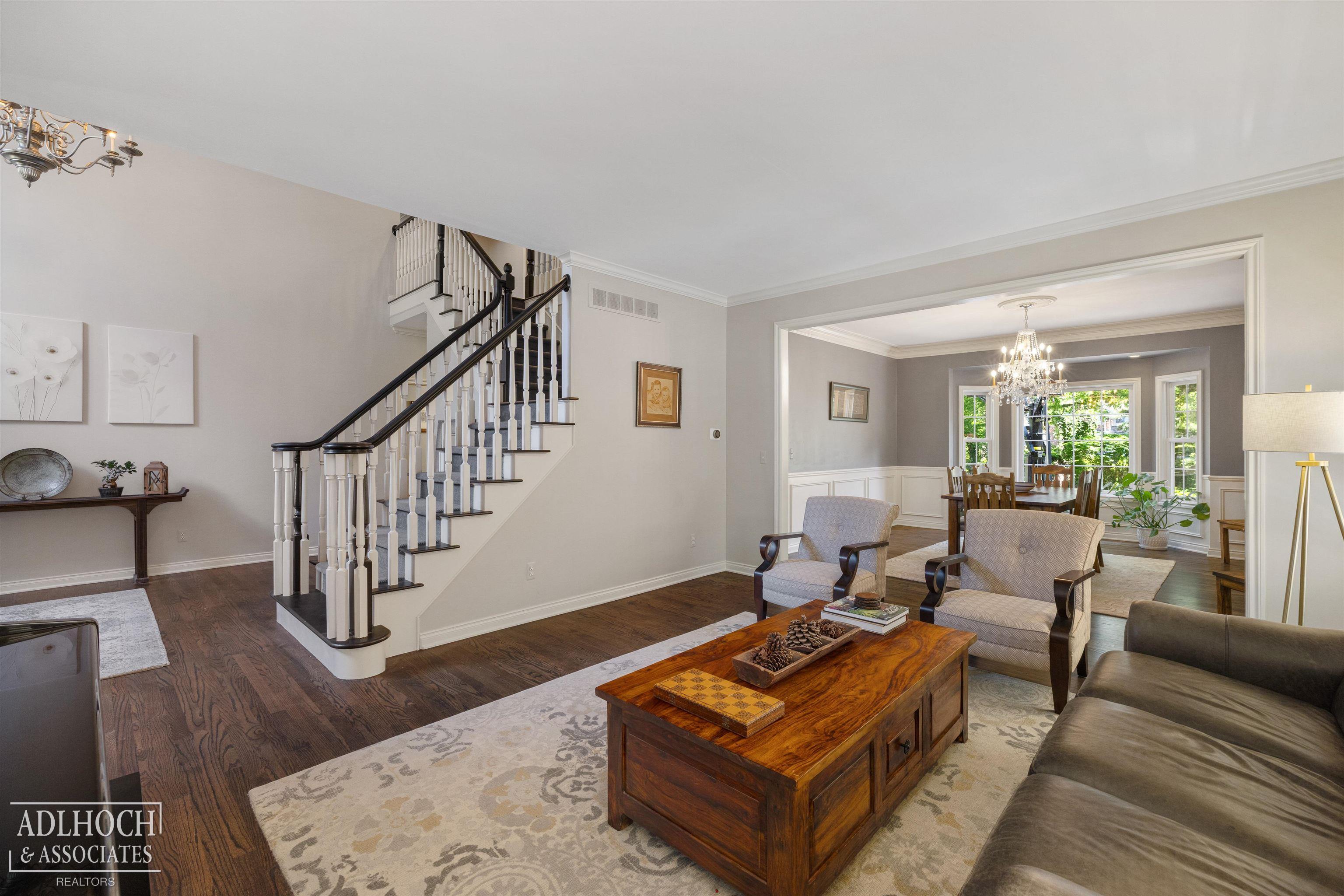 758 Middlesex Road Grosse Pointe, MI 48230 - Photo 5 of 41 Gallery Image 5