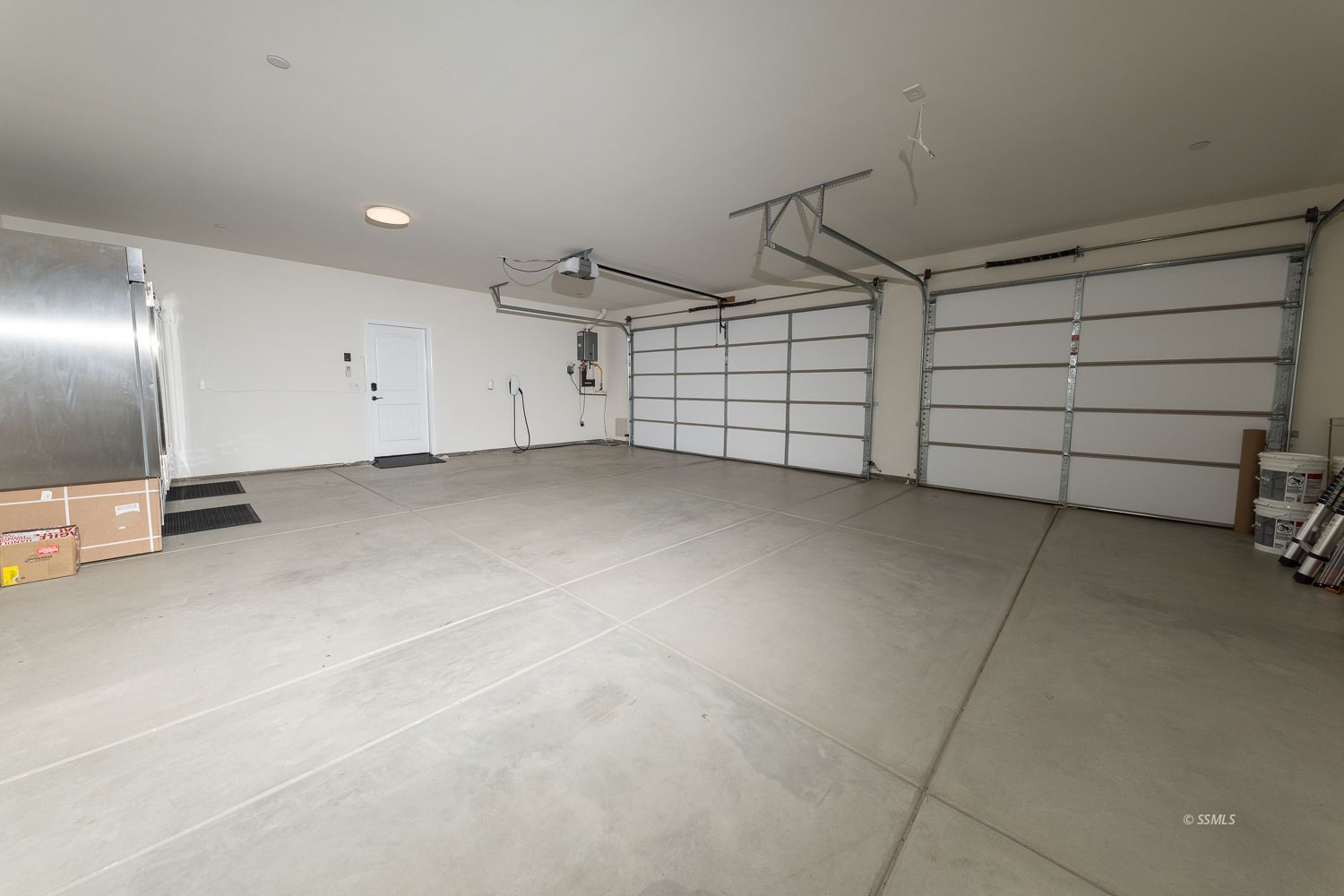 133 Rancho Del Cerro Ridgecrest, CA 93555 - Photo 23 of 50 a view of an empty room