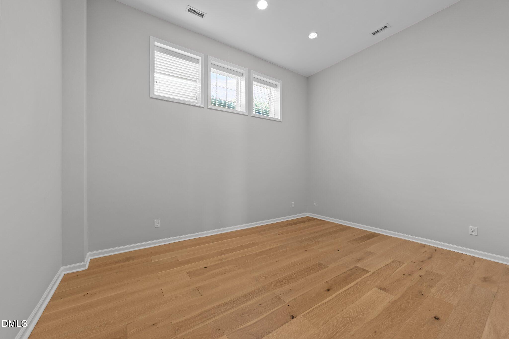 6809 Middleboro Drive Raleigh, NC 27612 - Photo 27 of 33 32-web-or-mls-3D5A7383