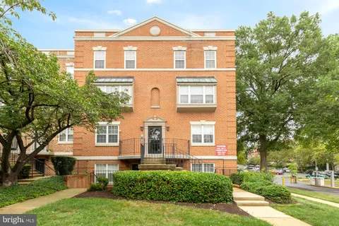 $379,000 | 3601 38th Street Northwest, Unit 303, Washington, DC 20016