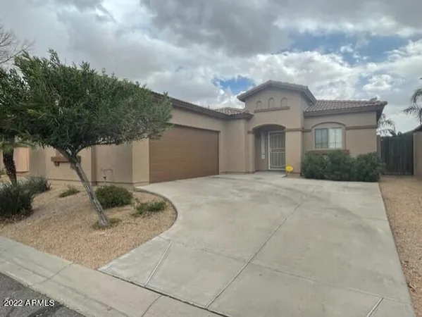 $2,295 | 553 East San Carlos Way, Chandler, AZ 85249