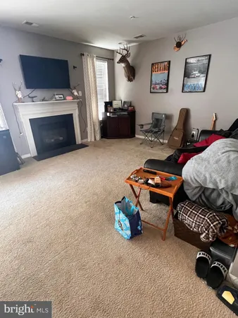 $2,100 | 44163 Beaver Creek Drive, California, MD 20619