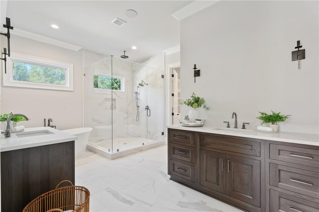 16500 Hopewell Road Alpharetta, GA 30004 - Photo 20 of 36 Gallery Image 20