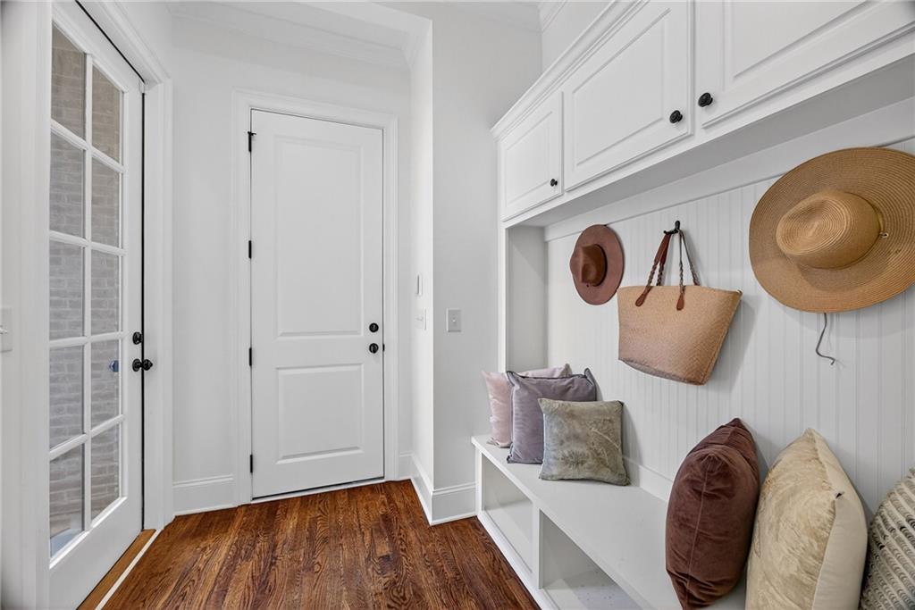 3640 Rivers Call Boulevard Atlanta, GA 30339 - Photo 20 of 63 a bedroom with furniture and wooden floor