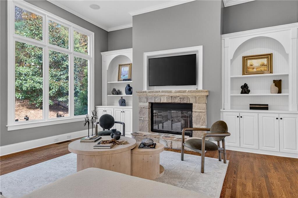 3640 Rivers Call Boulevard Atlanta, GA 30339 - Photo 6 of 63 a living room with furniture fireplace and window