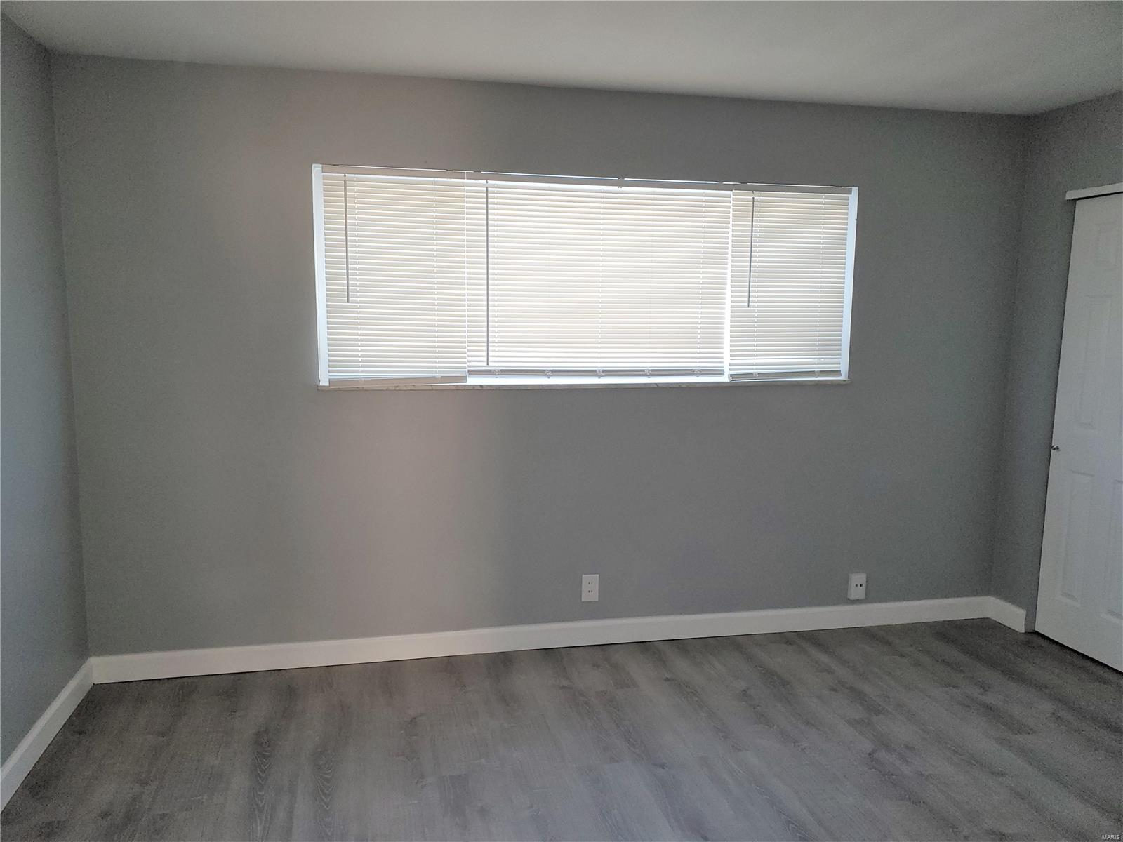 1293 Reavis Barracks Road St. Louis, MO 63125 - Photo 14 of 26 Gallery Image 14