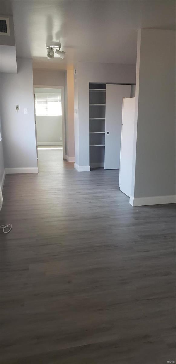 1293 Reavis Barracks Road St. Louis, MO 63125 - Photo 17 of 26 Gallery Image 17