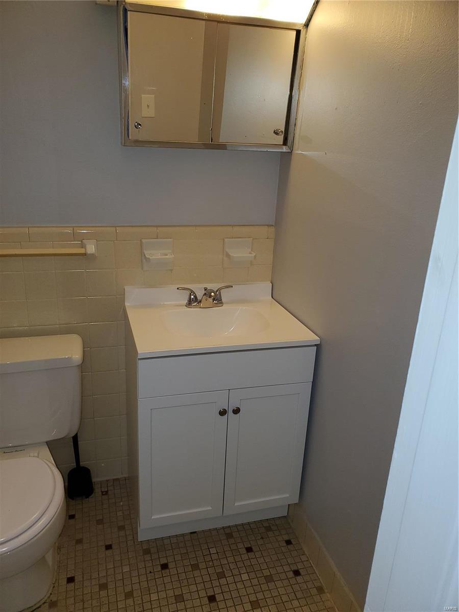 1293 Reavis Barracks Road St. Louis, MO 63125 - Photo 23 of 26 Gallery Image 23