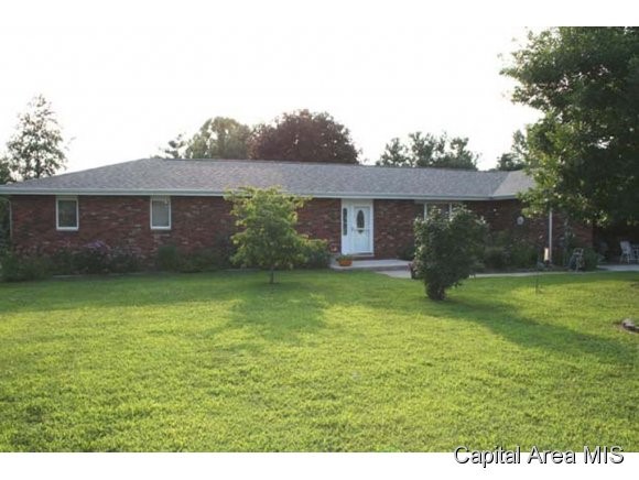 6723 North Walnut Springfield, IL 62707 - Photo 1 of 5 Gallery Image 1