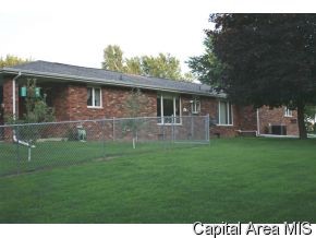 6723 North Walnut Springfield, IL 62707 - Photo 5 of 5 Gallery Image 5