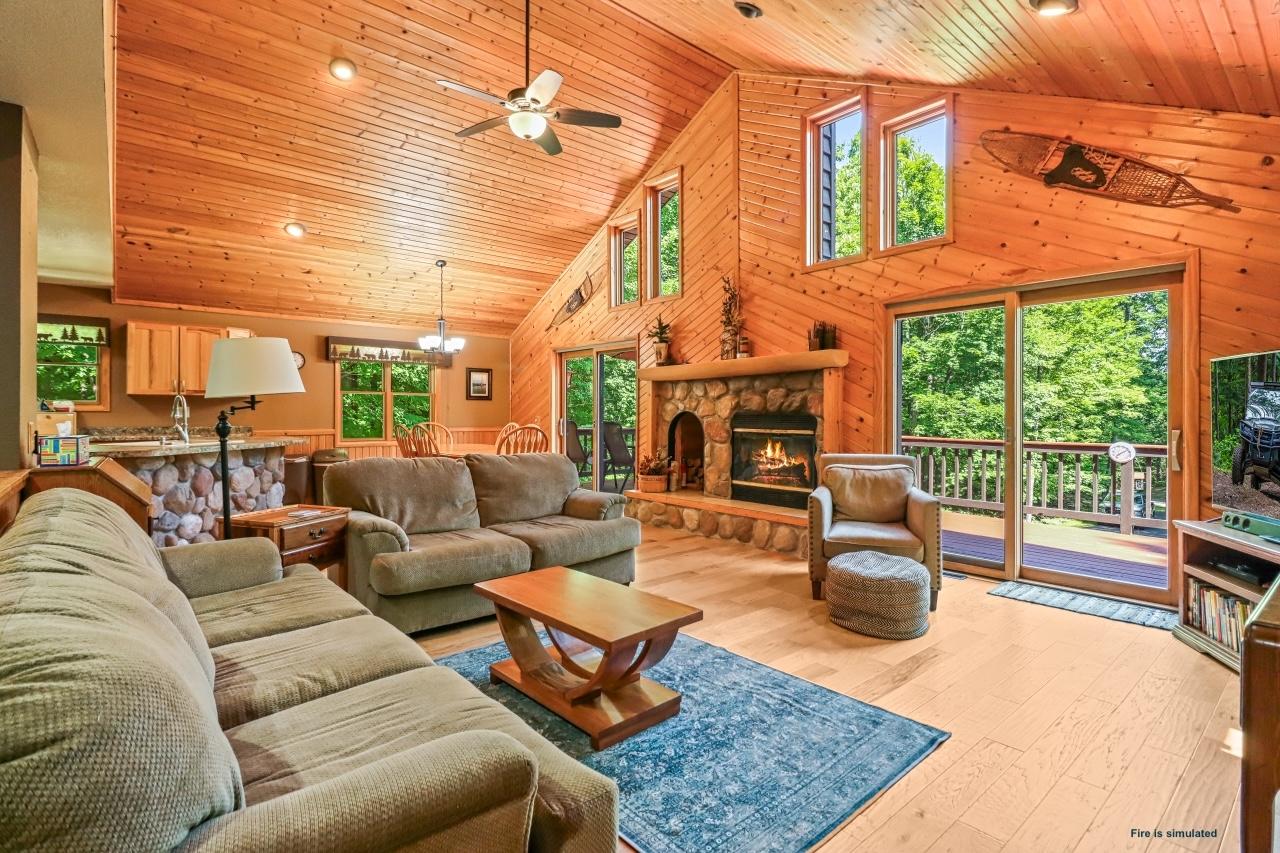 10147 Kaubashine Road Hazelhurst, WI 54531 - Photo 2 of 31 Gallery Image 2