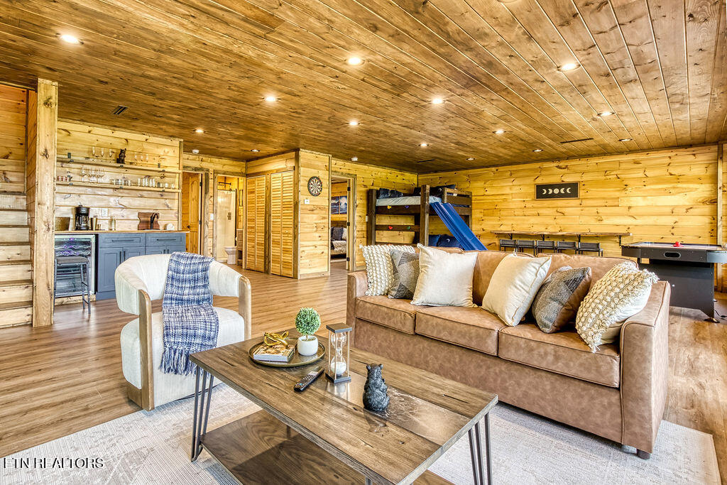 2942 Redtail Road Sevierville, TN 37862 - Photo 27 of 46 1(46)