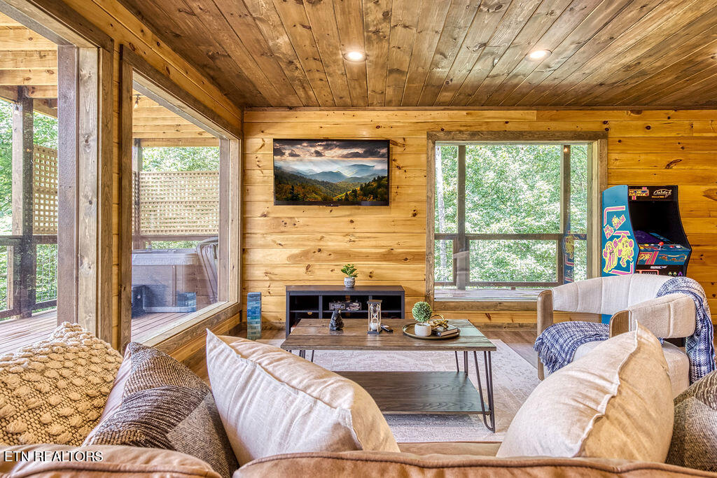 2942 Redtail Road Sevierville, TN 37862 - Photo 31 of 46 1(47)