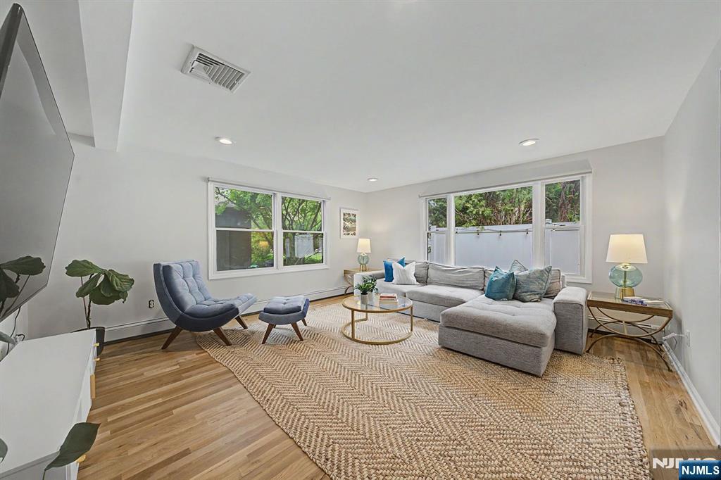 45 Highfield Road Bloomfield, NJ 07003 - Photo 12 of 50