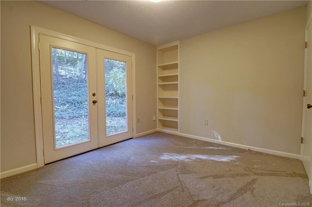 253 Meadowbrook Road Charlotte, NC 28211 - Photo 20 of 24 Gallery Image 20