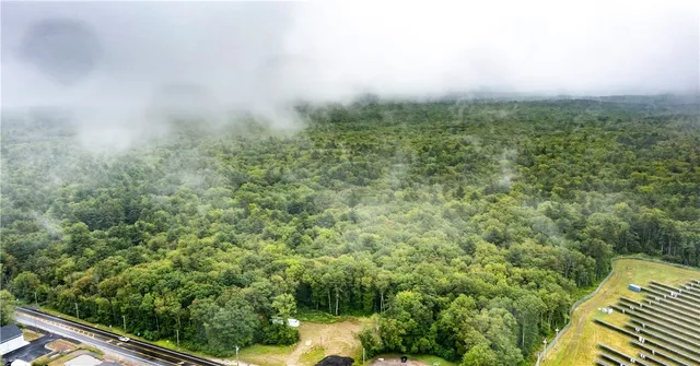 $275,000 | 0 Central Pike, Foster, RI 02825