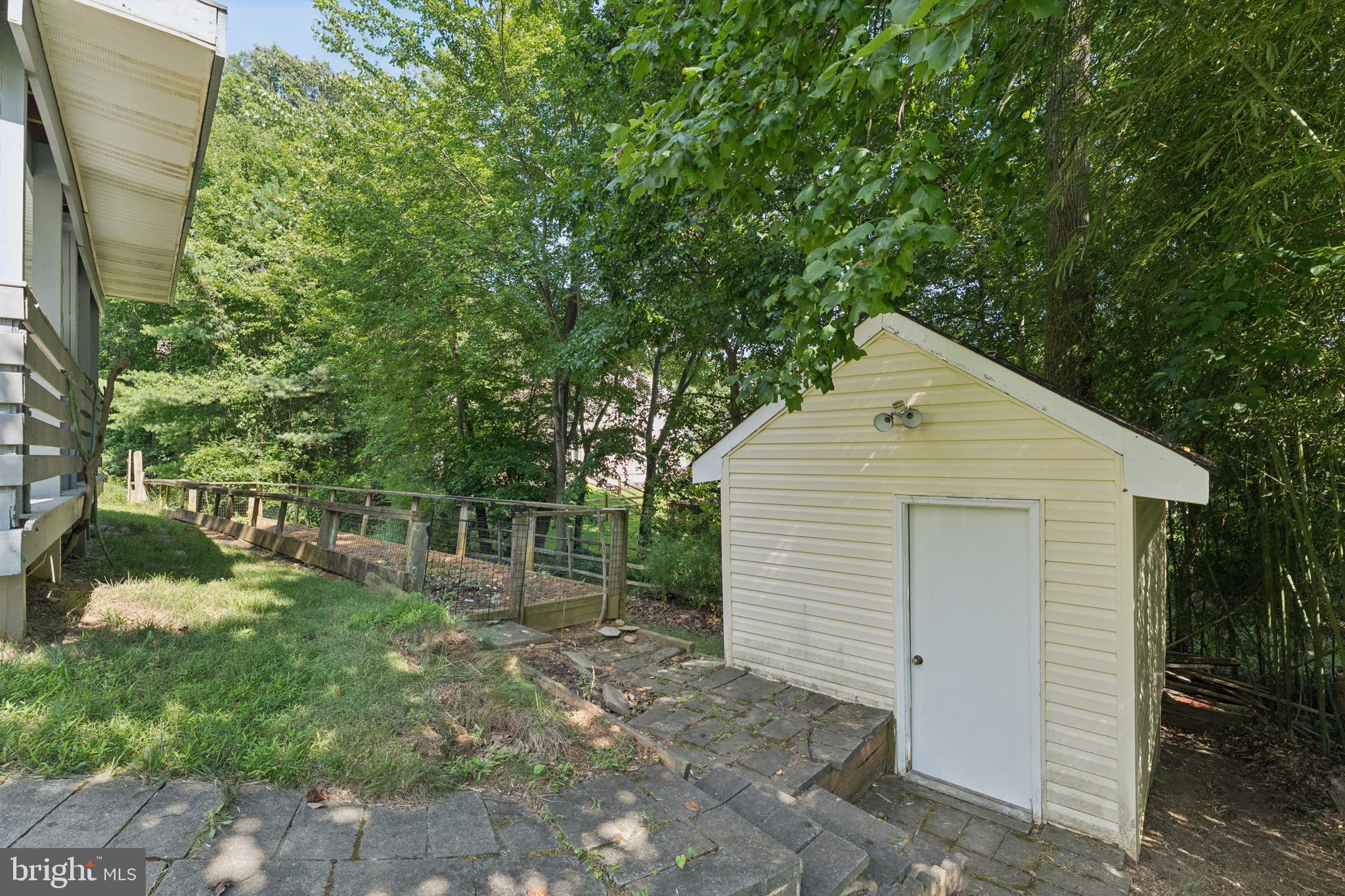 8523 Hooes Road Springfield, VA 22153 - Photo 62 of 69 Gallery Image 62