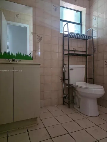 $900 | 714 Southwest 99th Ct Circle, Miami, FL 33174