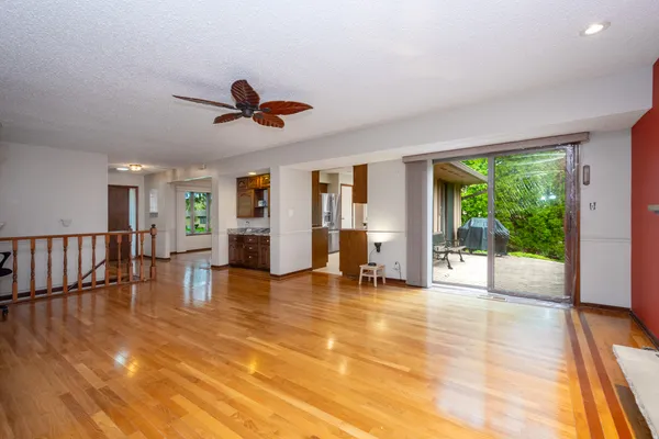 $375,000 | 39895 Crabapple Drive, Antioch, IL 60002