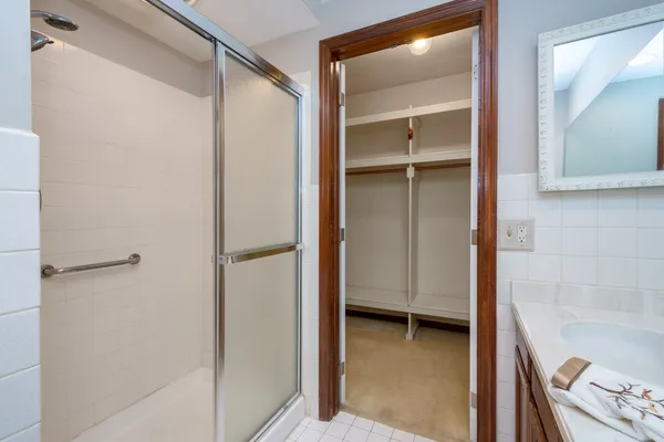 $375,000 | 39895 Crabapple Drive, Antioch, IL 60002