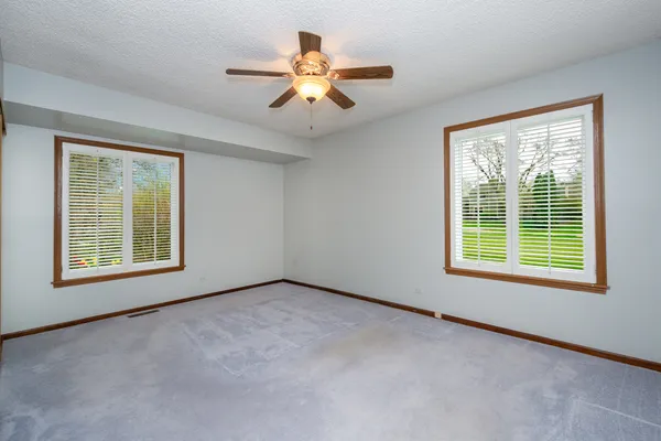 $375,000 | 39895 Crabapple Drive, Antioch, IL 60002