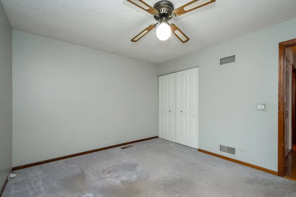 $375,000 | 39895 Crabapple Drive, Antioch, IL 60002
