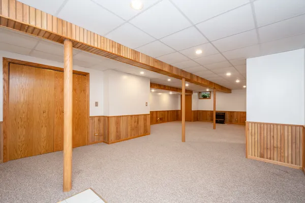 $375,000 | 39895 Crabapple Drive, Antioch, IL 60002
