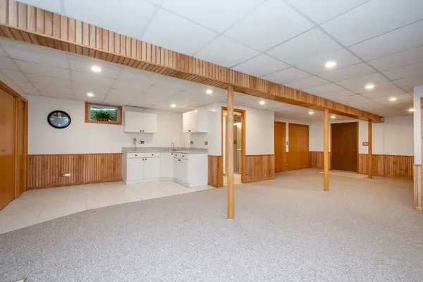$375,000 | 39895 Crabapple Drive, Antioch, IL 60002