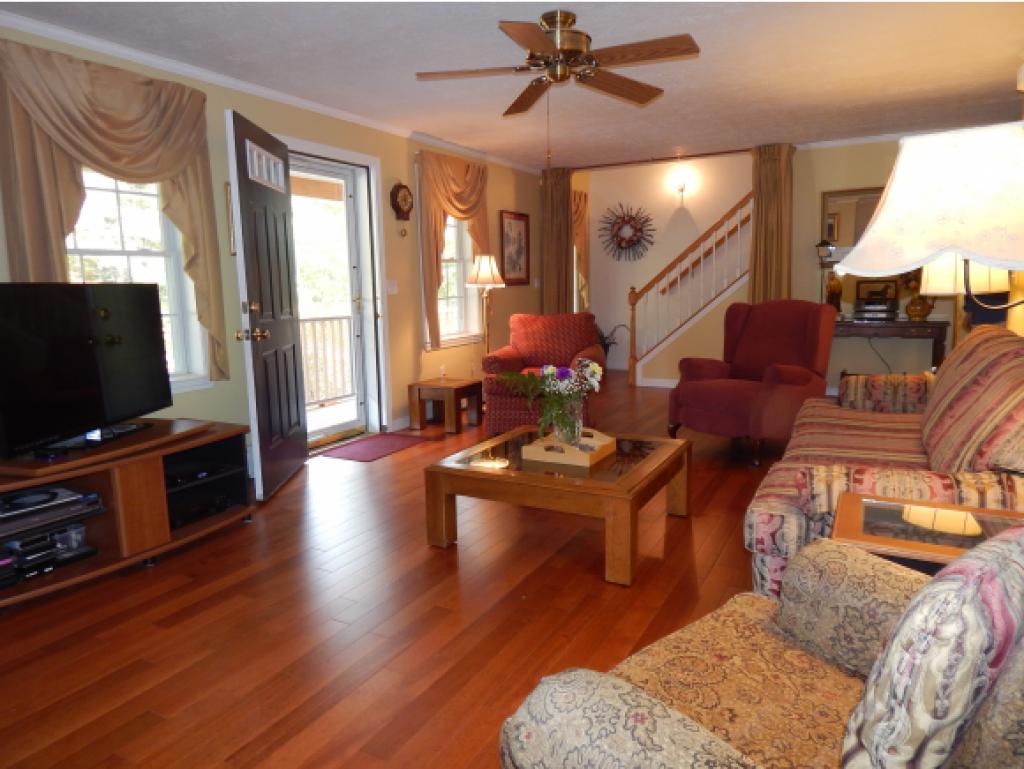 67 Lynnewood Road Laconia, NH 03246 - Photo 3 of 19
