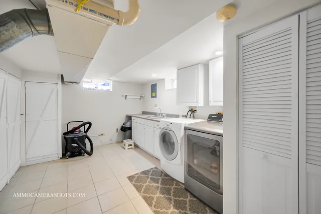 $309,000 | 524 North College Street, Batavia, IL 60510