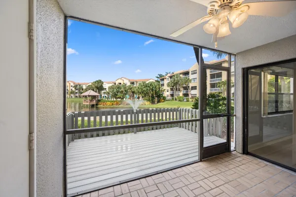 $350,000 | 600 Uno Lago Drive, Unit 104, Juno Beach, FL 33408