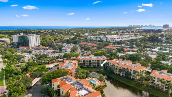 $350,000 | 600 Uno Lago Drive, Unit 104, Juno Beach, FL 33408