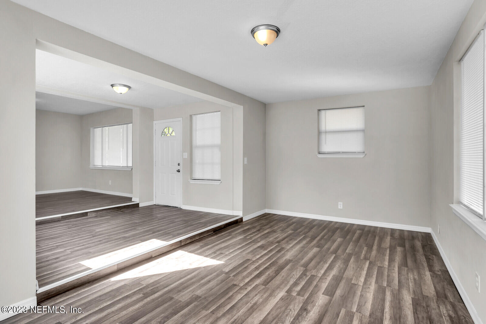 405 Nightingale Road Jacksonville, FL 32216 - Photo 6 of 31 Family Room