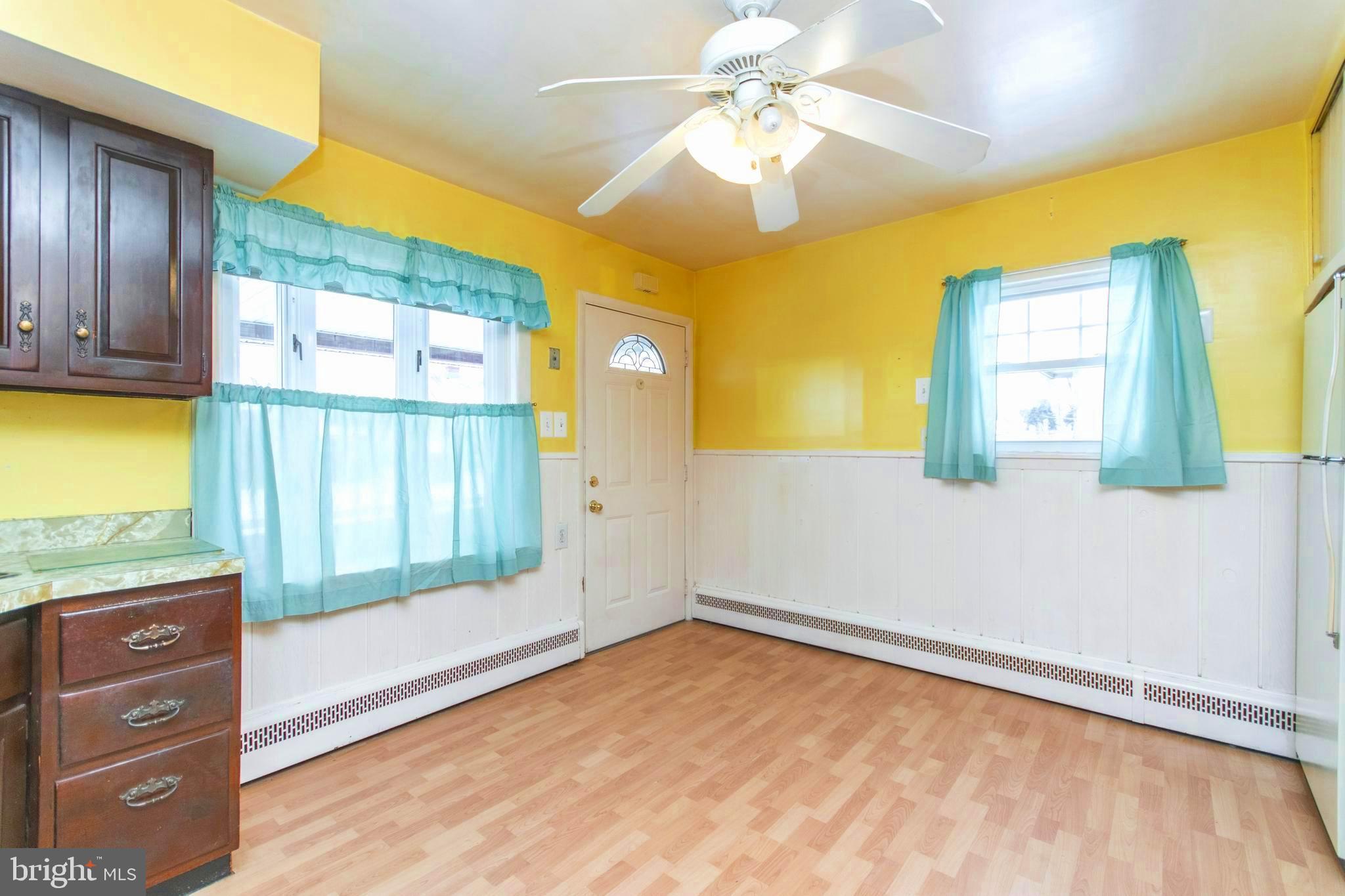 9305 Andover Road Philadelphia, PA 19114 - Photo 6 of 31 Gallery Image 6